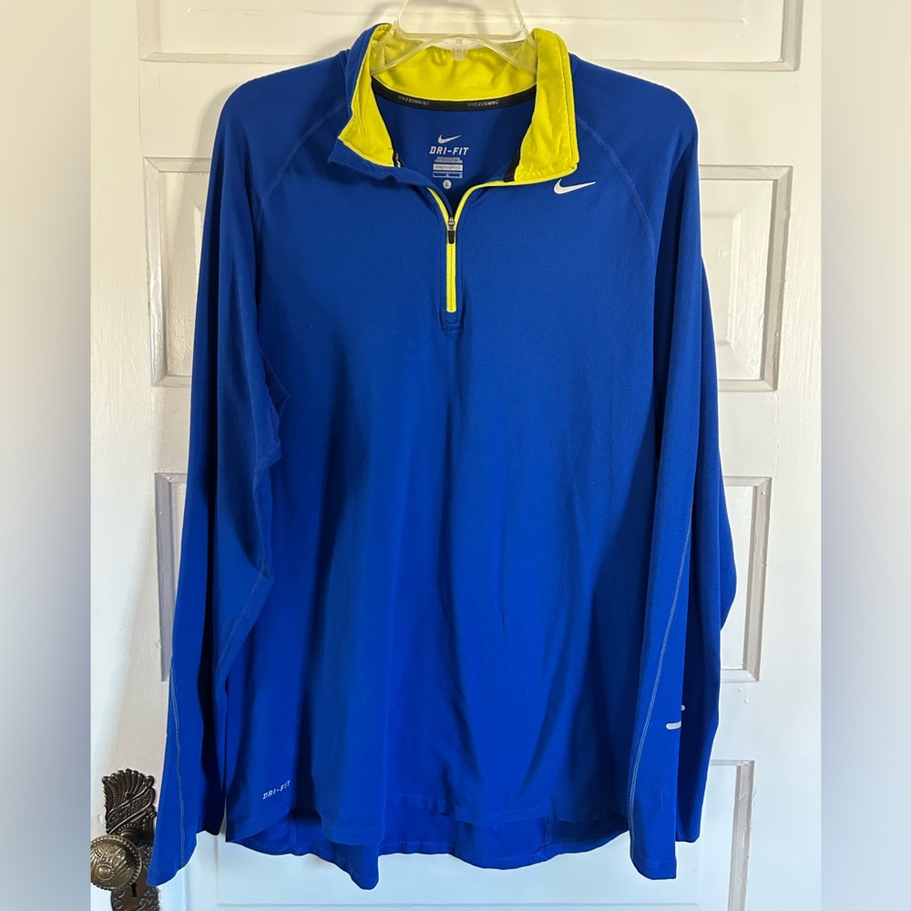 Nike Running Men’s Dri-FIT Blue with Yellow Accents Half-Zip. Large